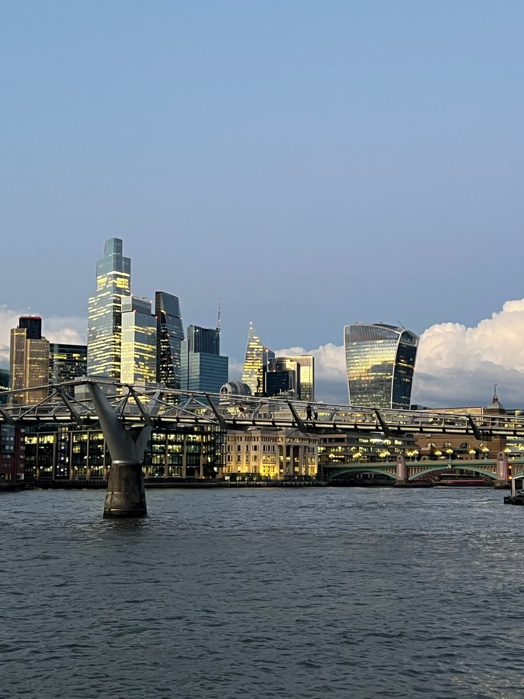 伦敦的蓝调时刻